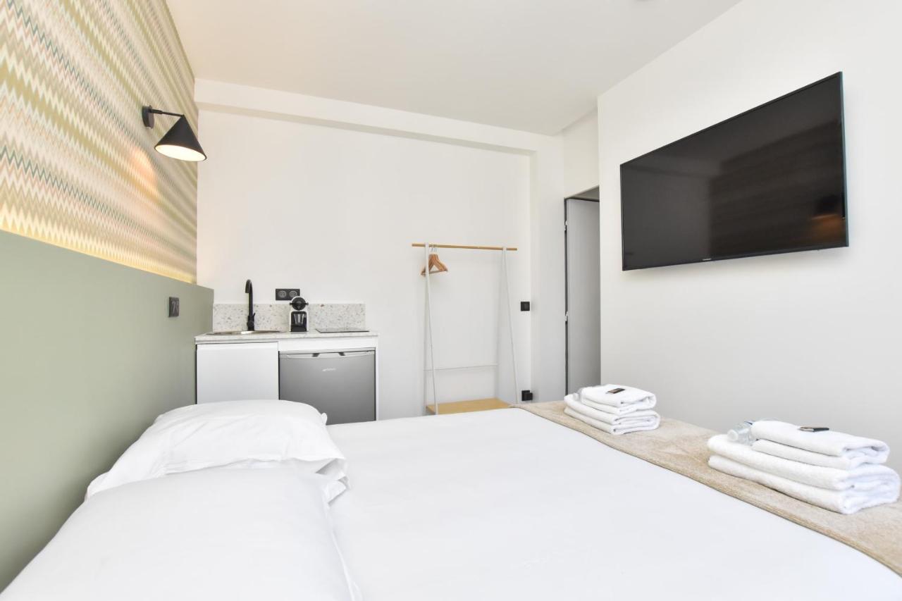 Cosy Bedroom Near Tour Eiffel Champs De Mars Paris Exteriör bild